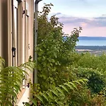 Kiskacsa Nyulontul Lejlighed Mencshely