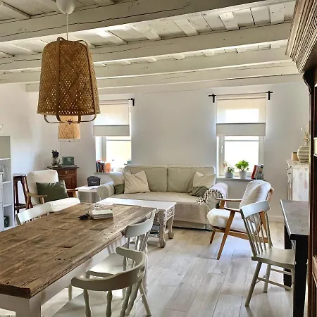 Kiskacsa Nyúlontúl Apartman *