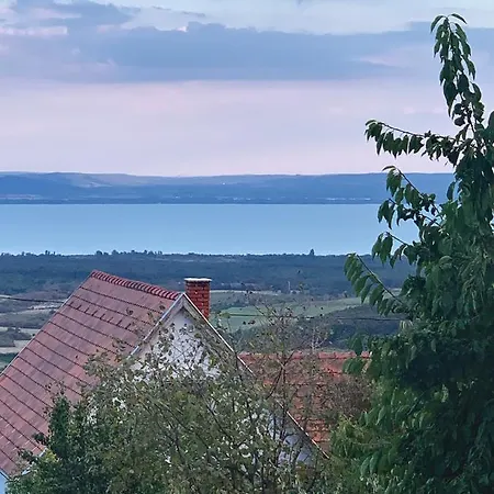 Kiskacsa Nyúlontúl Mencshely