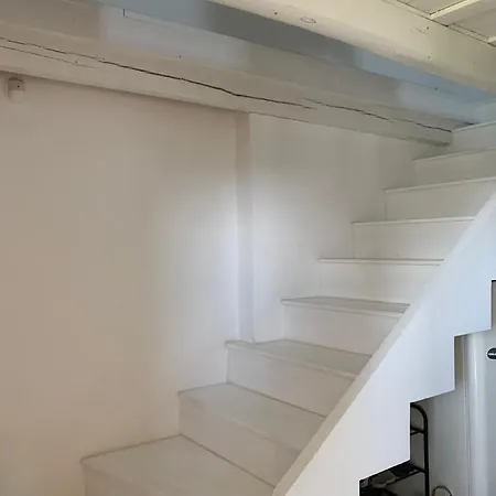 Kiskacsa Nyúlontúl Apartman Mencshely